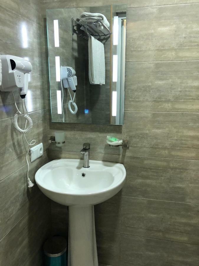 Hotel Royal Georgia Batumi Eksteriør billede